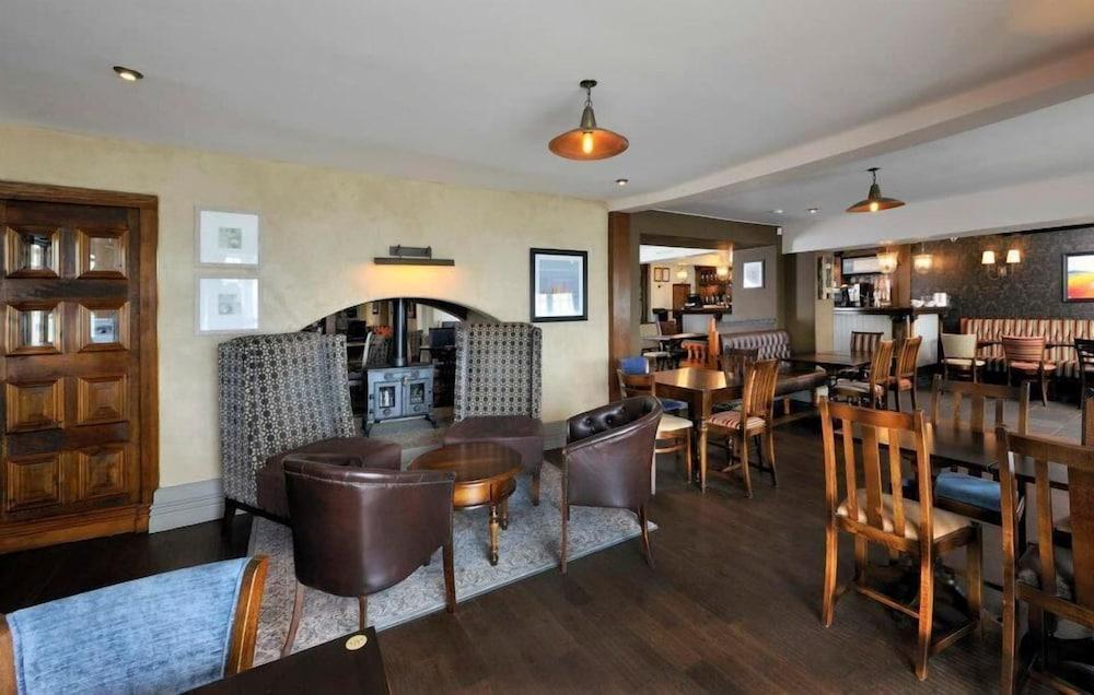 The Two Lifeboats Bed & Breakfast